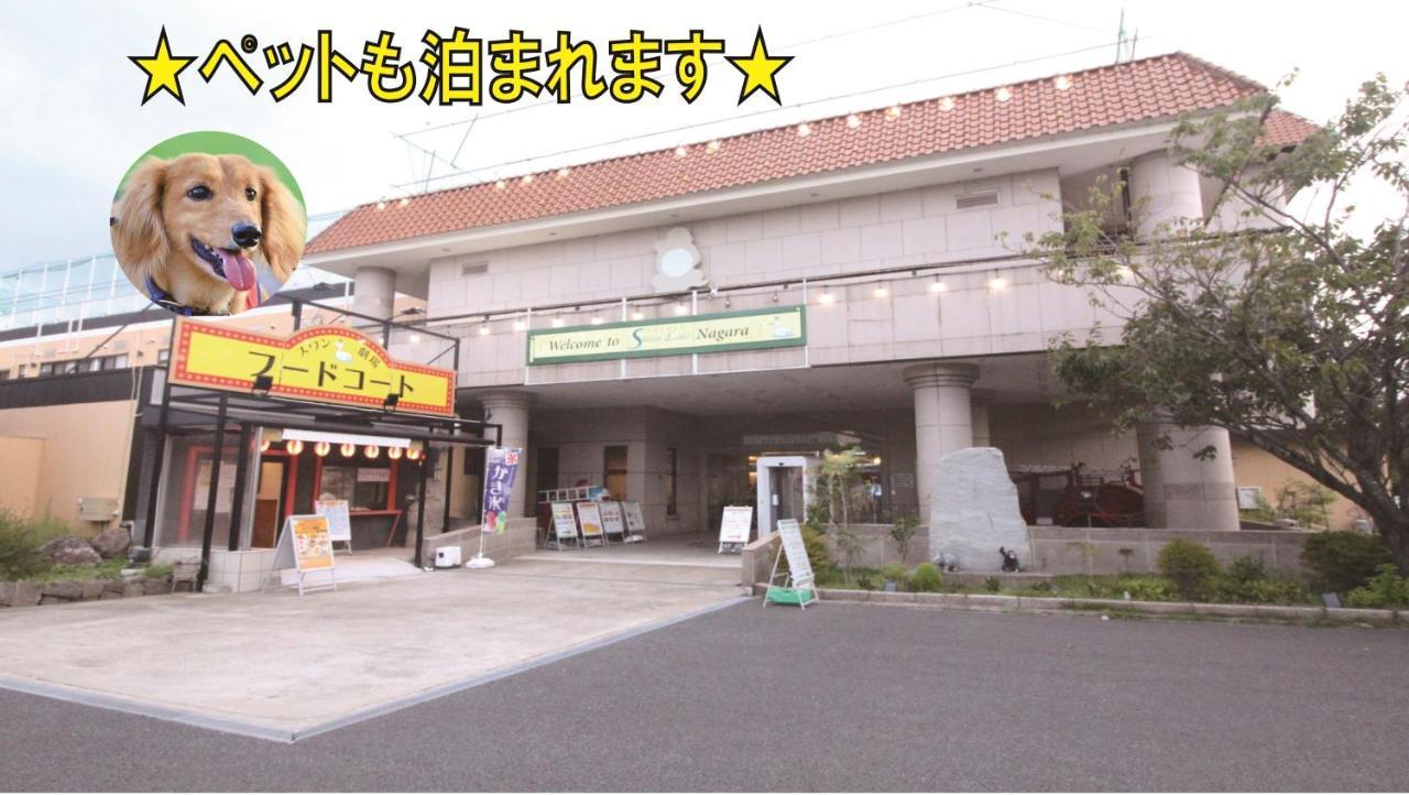 Hotel Swan Lake Nagara Nagara  Exterior photo